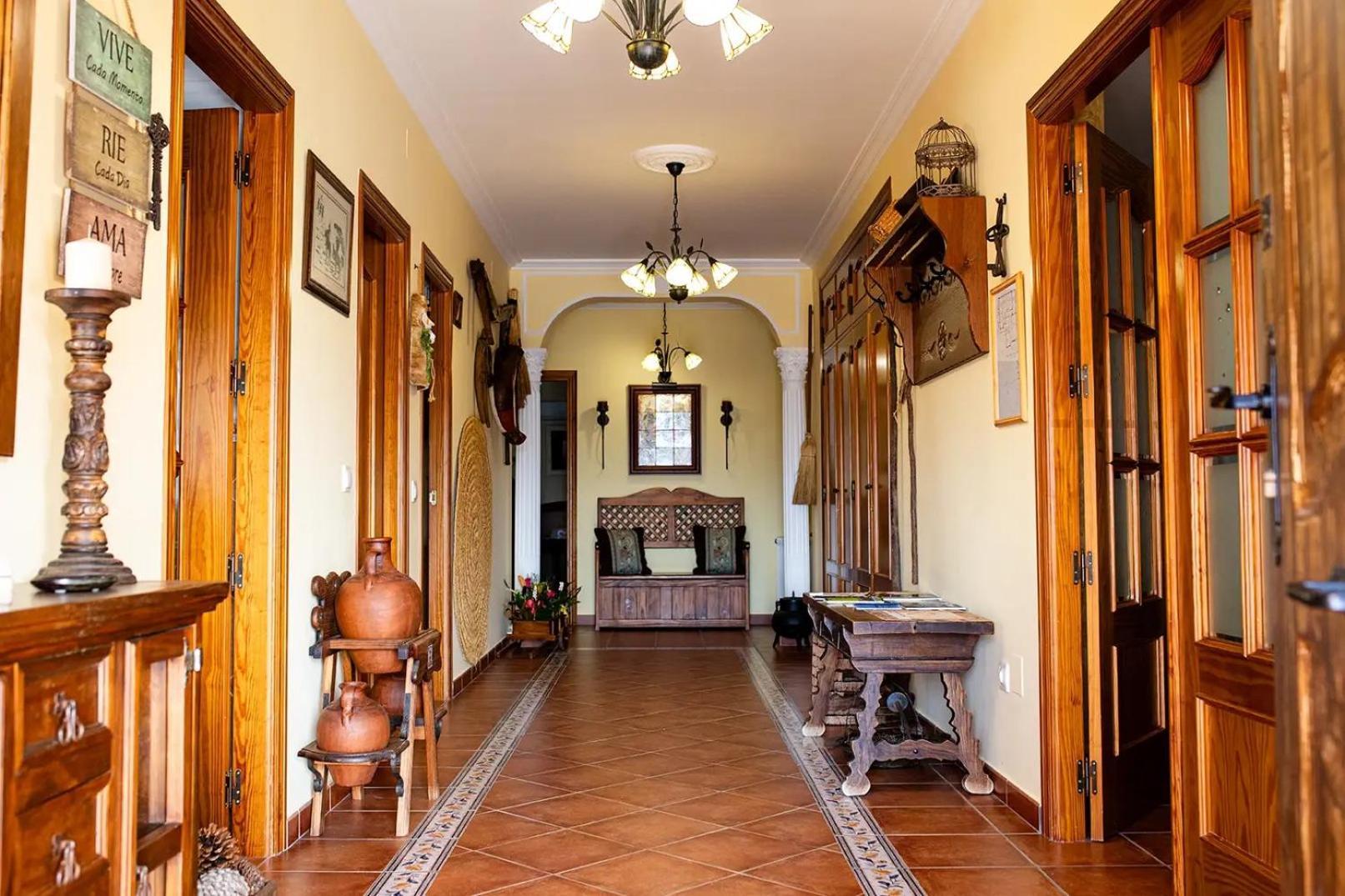 El Secreto De Los Perales Velada Esterno foto